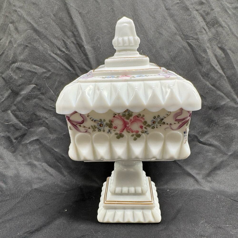 VTG hand painted Westmorland wedding box